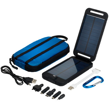 Powertraveller solarmonkey adventurer