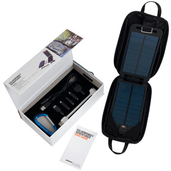 Powertraveller solarmonkey adventurer